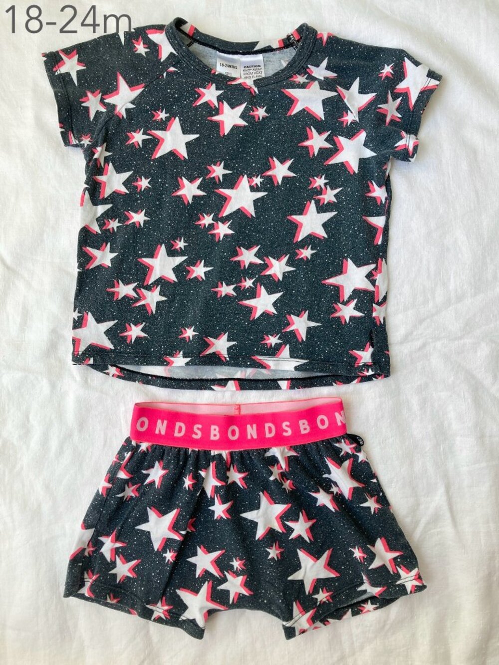 Bonds 18-24 Months Size 2 Toddler Pink Black White Stars Short SleevePajamas Set